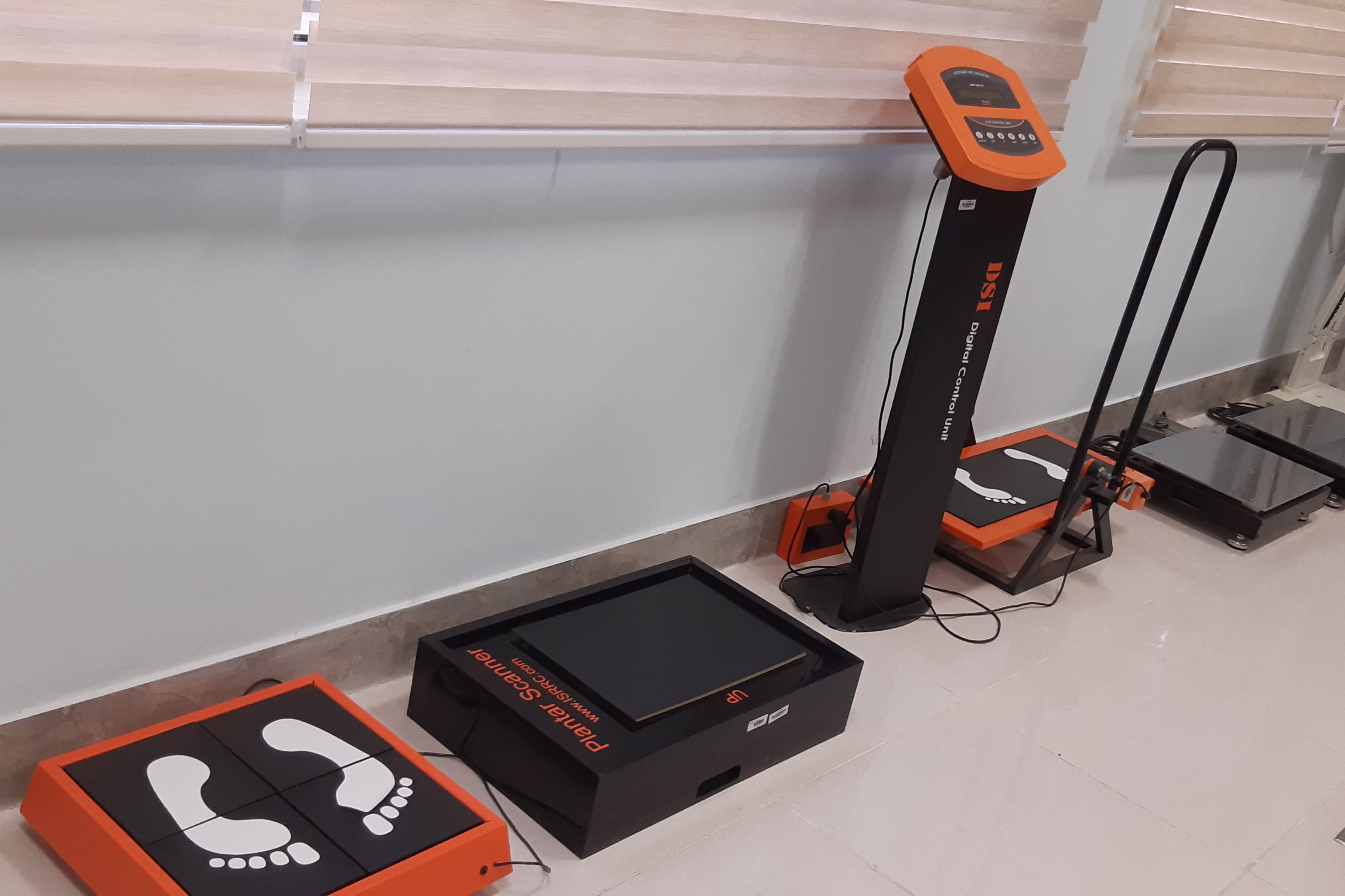 ازمایشگاه