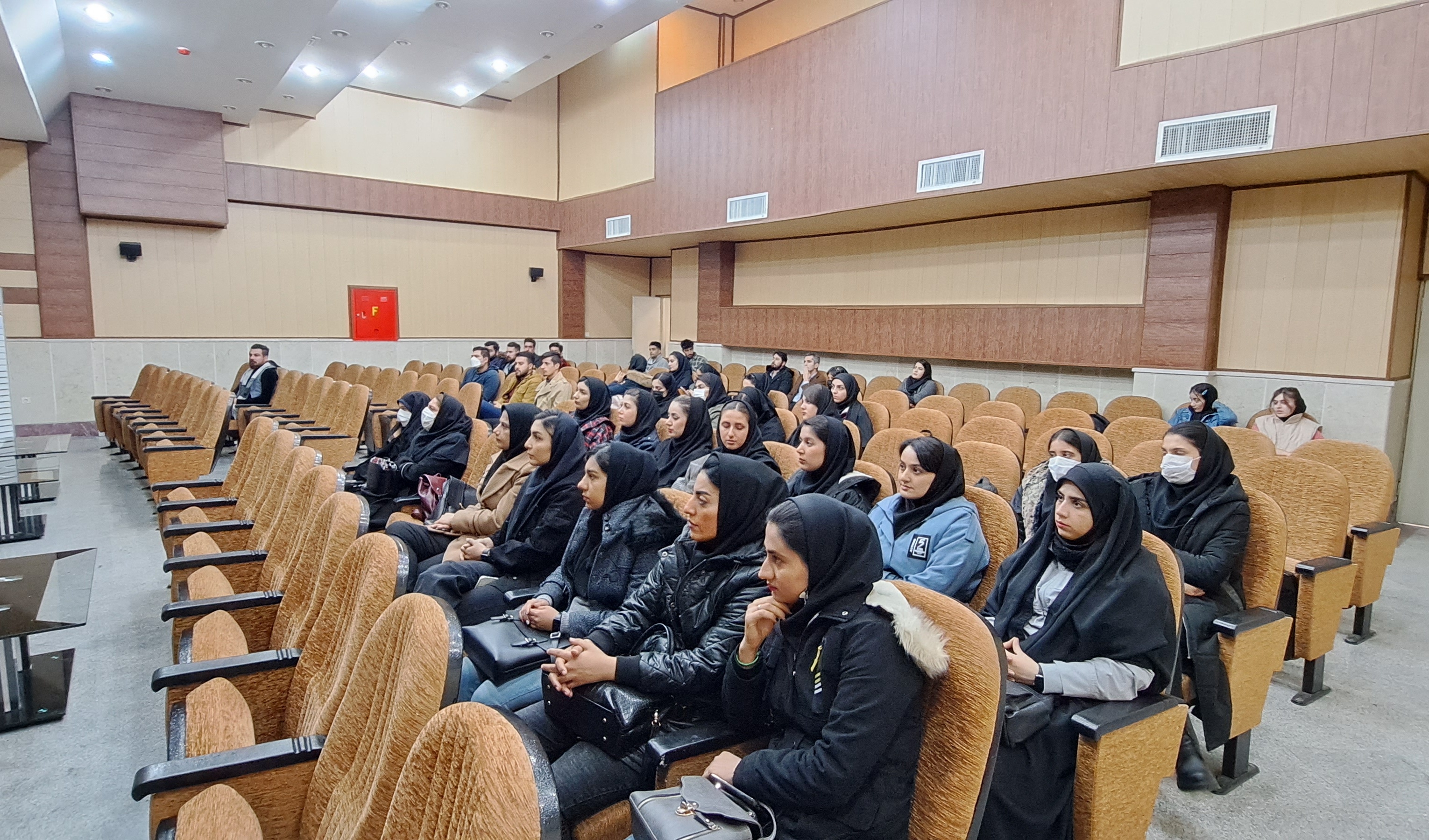 برگزاری کارآفرینی « خلاقیت، نوآوری و اشتغال در ورزش » 