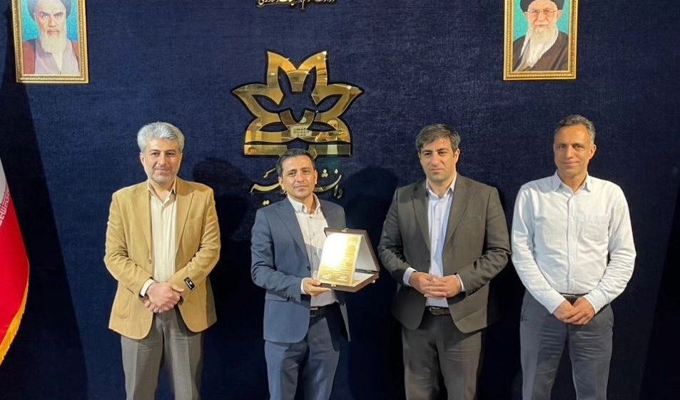 انتخاب جناب اقای دکتر کاظم خدایی به عنوان مدیرگروه آموزشی منتخب دانشگاه ارومیه در سال ۱۴٠۳ 