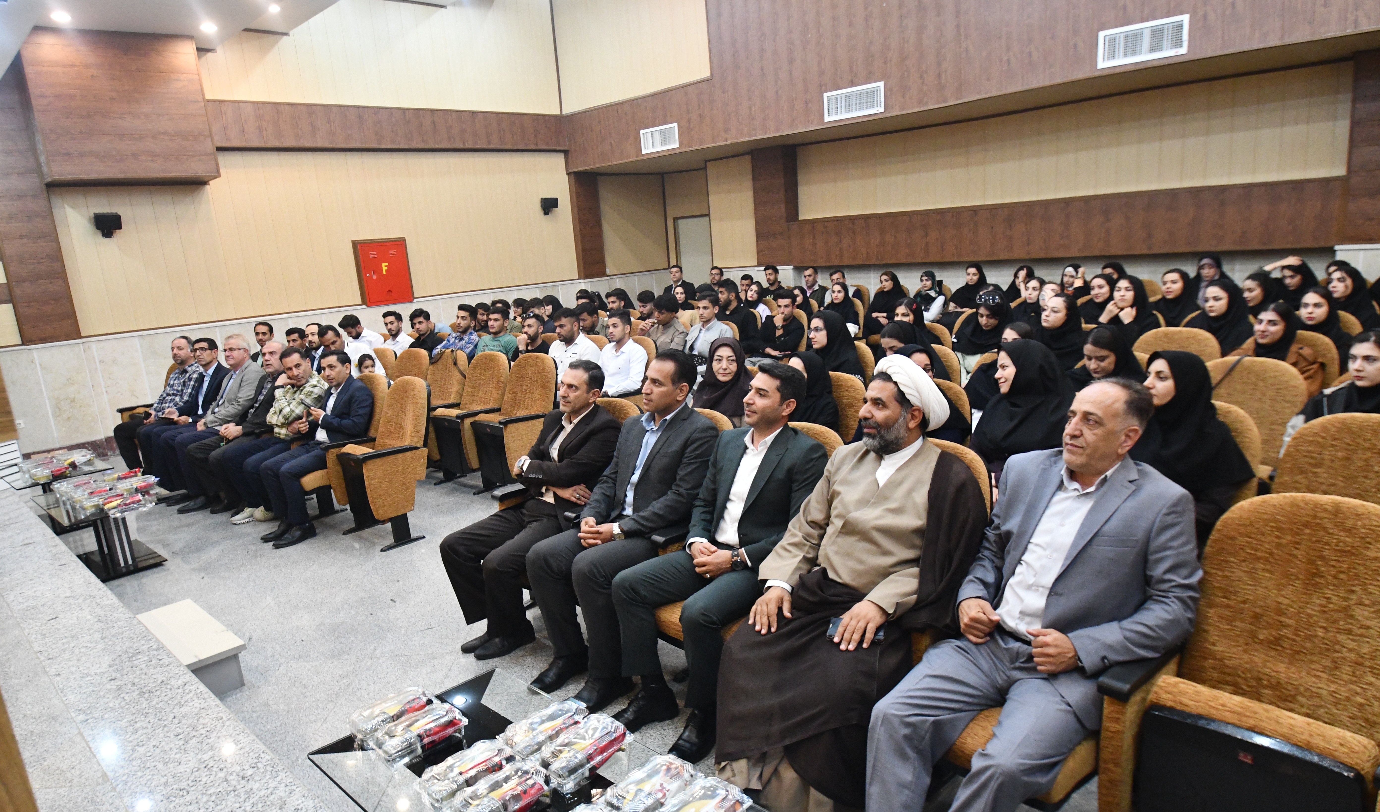 مراسم معارفه دانشجویان جدیدالورود1402 دانشکده علوم ورزشی دانشگاه ارومیه 