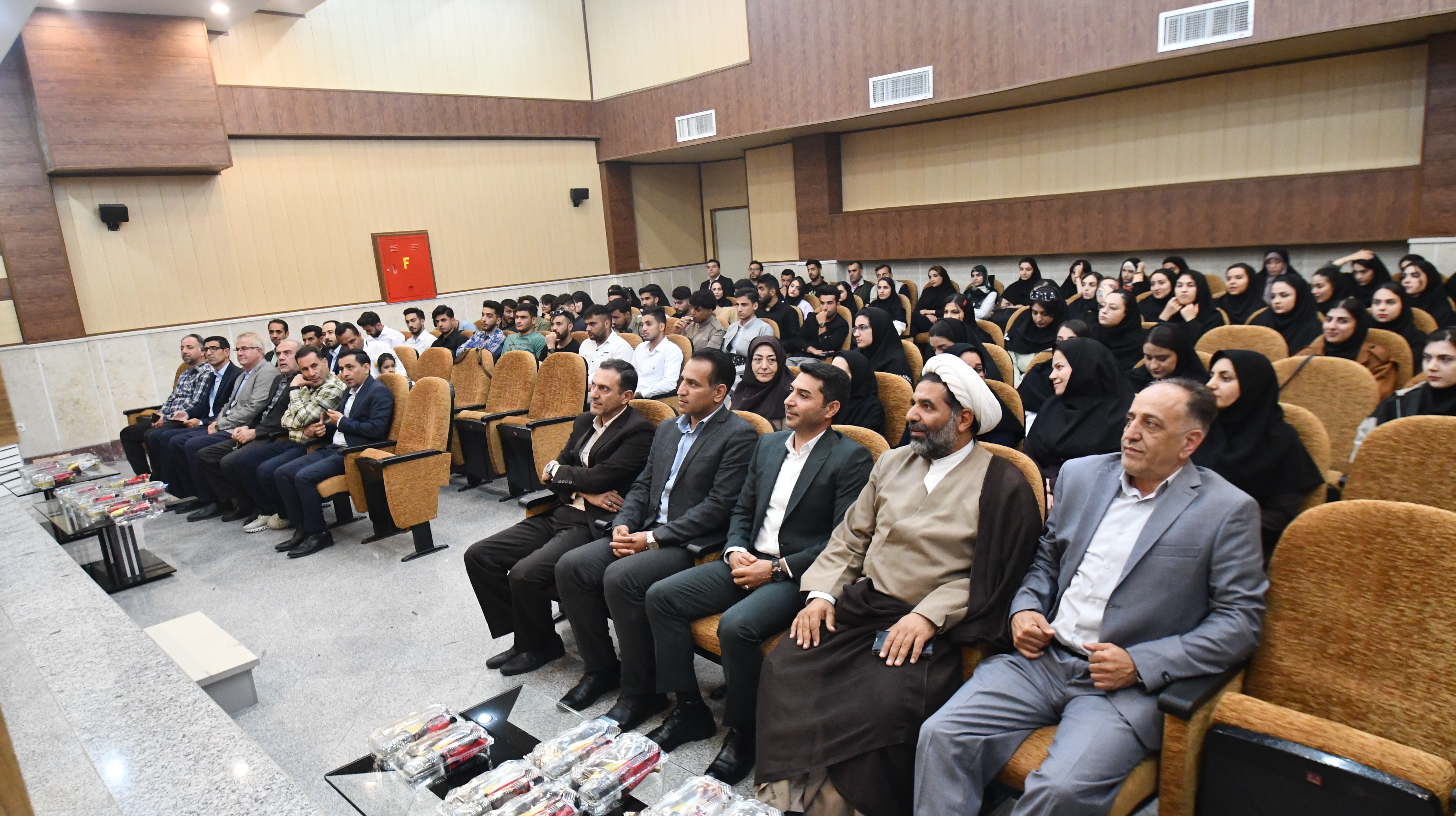 مراسم معارفه دانشجویان جدیدالورود1402 دانشکده علوم ورزشی دانشگاه ارومیه 